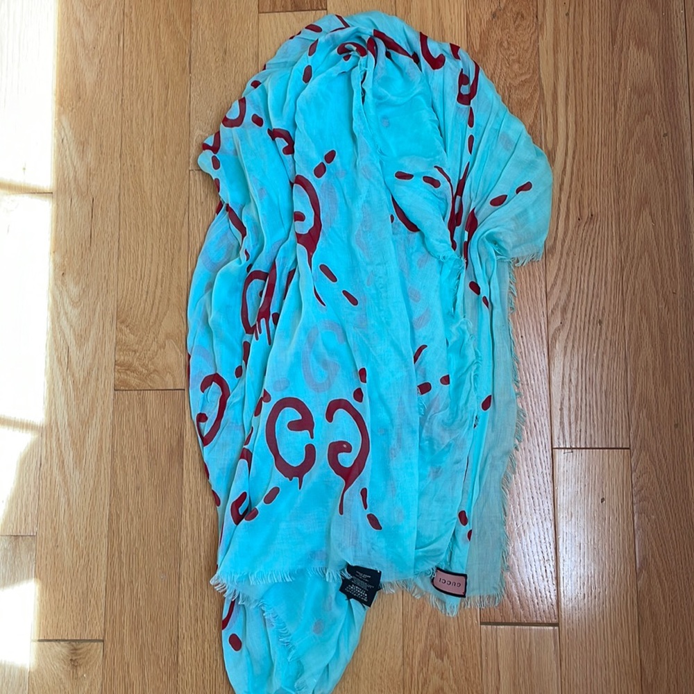 Gucci scarf/shawl